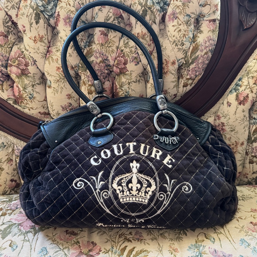 Beautiful Large Brown Velvet Leather Toile Juicy Couture shoulder Bag Purse
